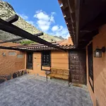 Εξοχικό σπίτι Casa Dos Barrancos *