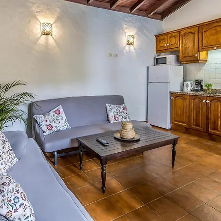 منزل ريفي Home2Book Rural Escape In Anaga & Pool سانتا كروز دي تينيريف