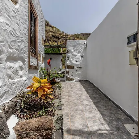 منزل ريفي Home2Book Rural Escape In Anaga & Pool سانتا كروز دي تينيريف
